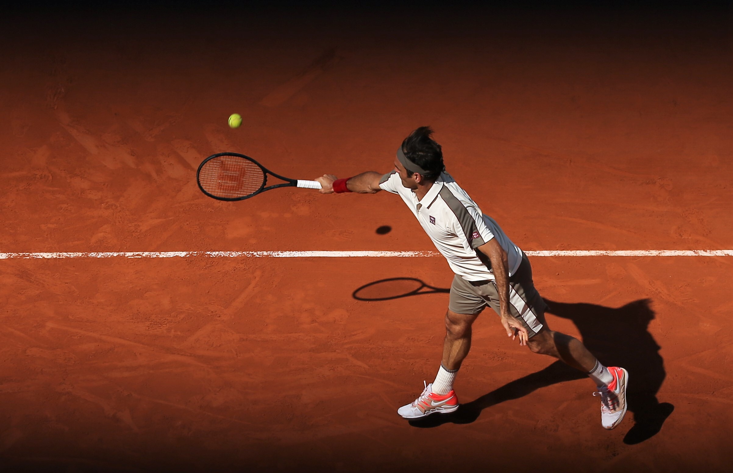 德罗巴焦点对战,费德勒与70激战巴黎圣日耳曼分钟,最后时刻胜出胜负难料!的简单介绍