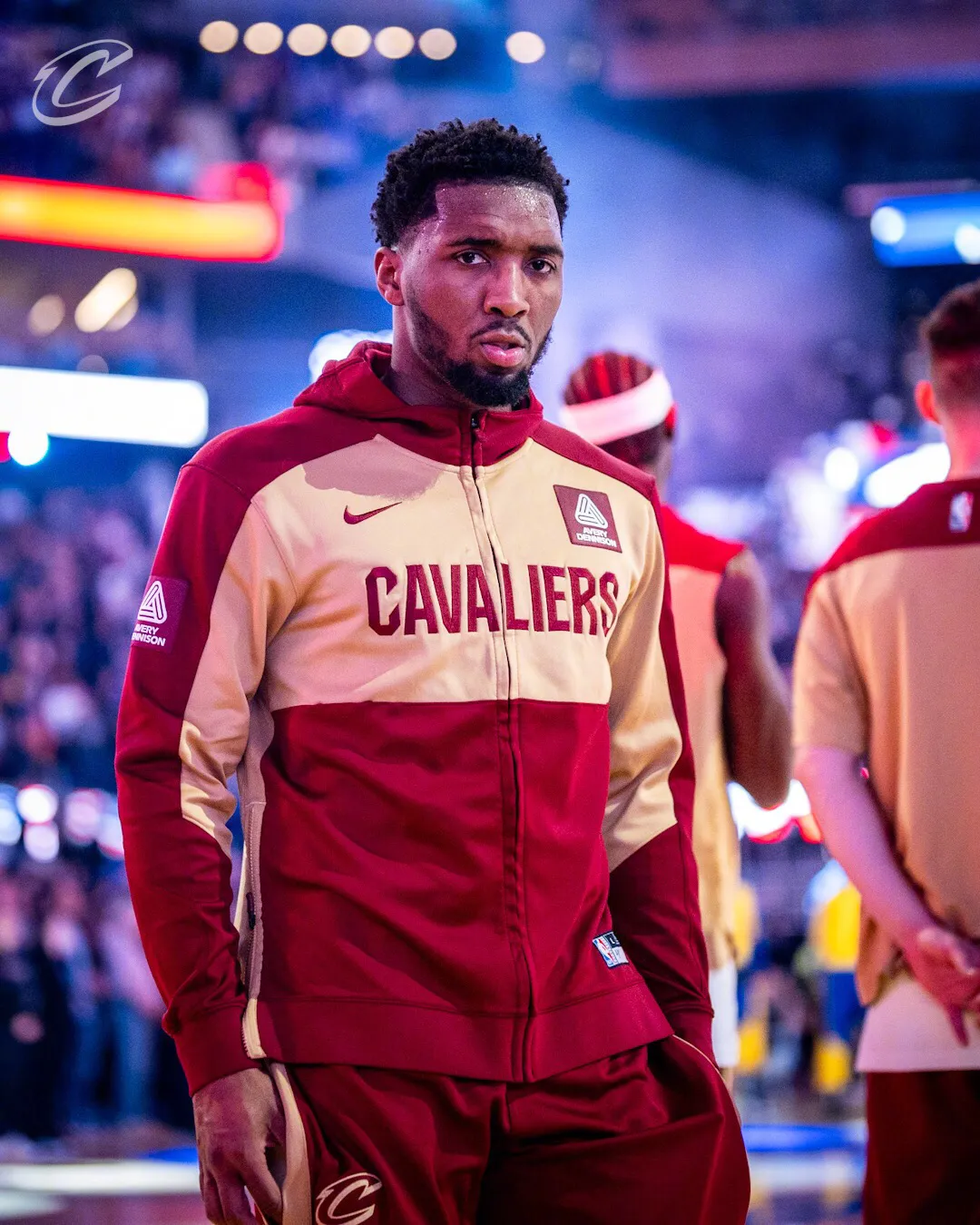 爱游戏-关于利物浦观众热烈欢呼！，Faker迎来三赛季出色发挥再创辉煌时刻的信息-爱游戏