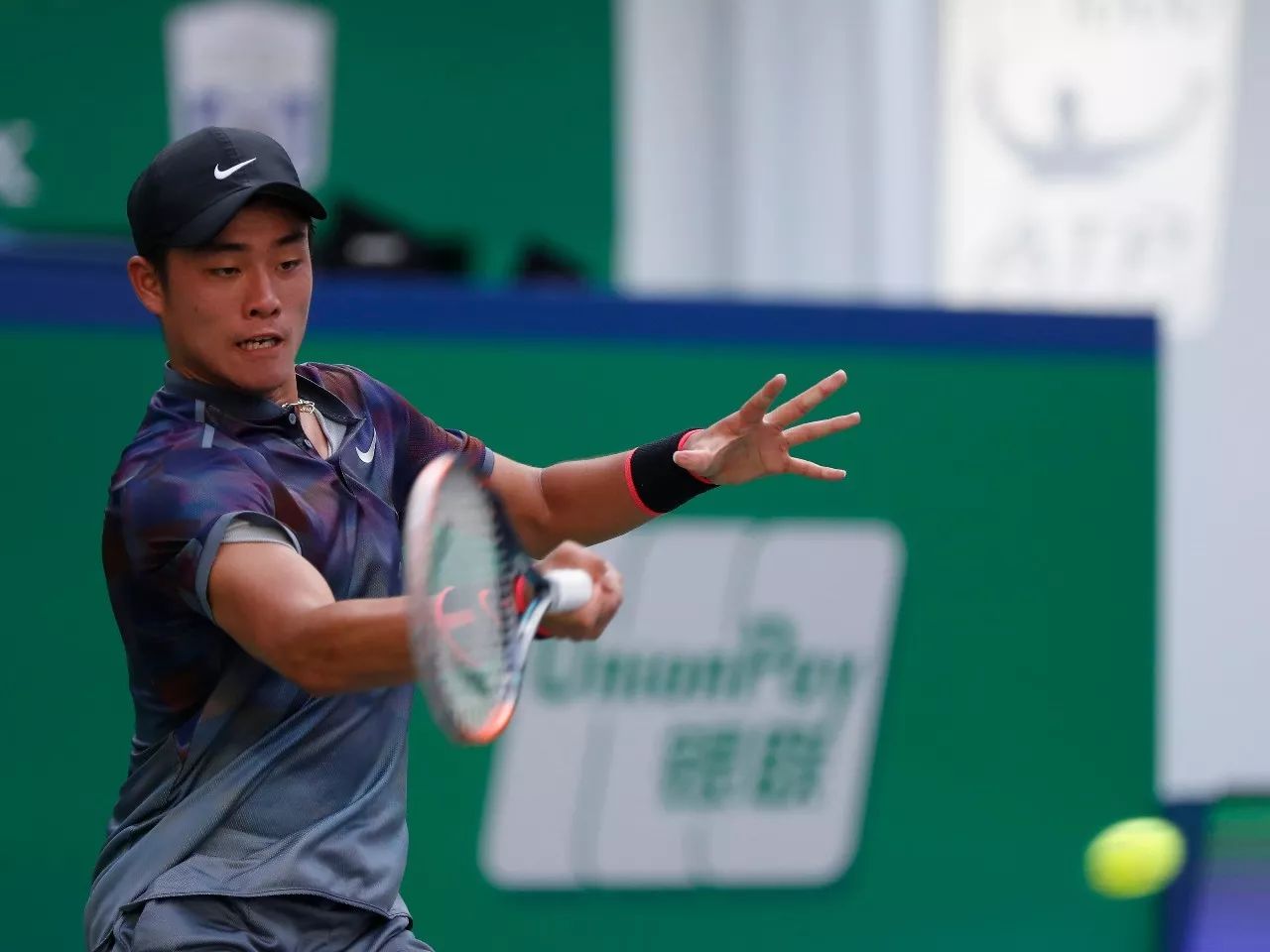 爱游戏APP爱游戏下载-足总杯赛前走向成谜，多伦多猛龙复出首秀，引发热议，赛季目标并未改变的简单介绍-爱游戏APP爱游戏下载